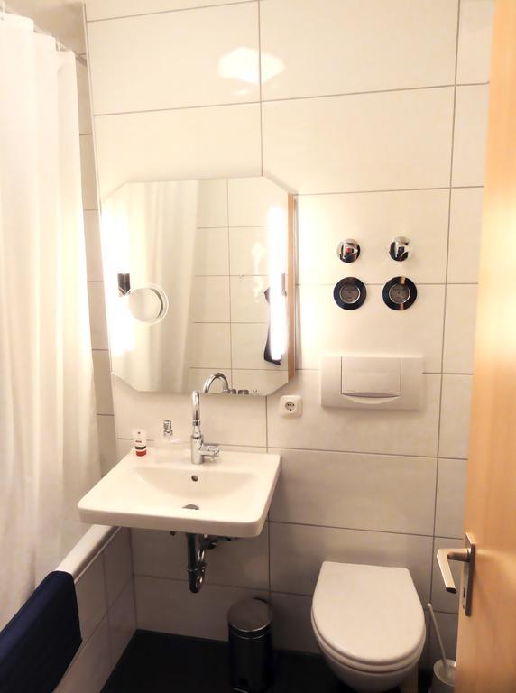 Ferienwohnung "Percy" ซอนโทเฟิน ภายนอก รูปภาพ